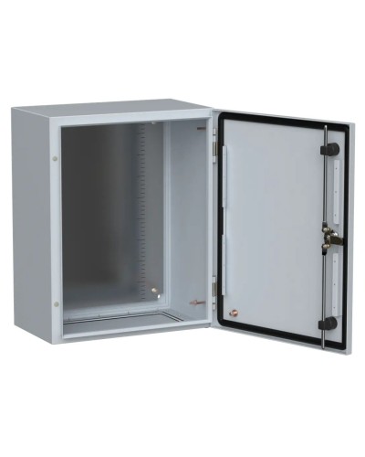 ЩМП-50.40.25 УХЛ1 IP66 500x400x250 TITAN 5 (TI5-10-N-050-040-025-66). Шкаф металлический с монтажной платой. IEK в Миассе