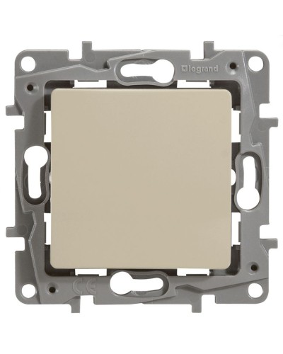 Переключатель 10AX-250В ETIKA, слоновая кость (672305). Выключатель. LegranD в Миассе